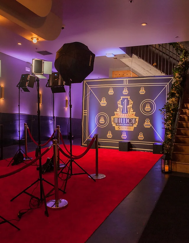 Red-carpet-photobooth-for-corporate-events